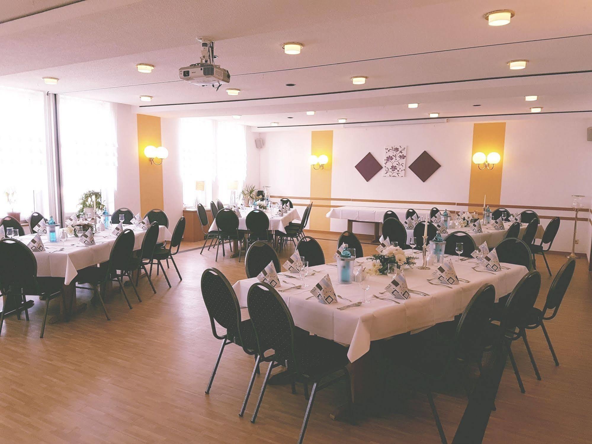 Hotel & Restaurant Wilhelm Von Nassau Diez Eksteriør billede